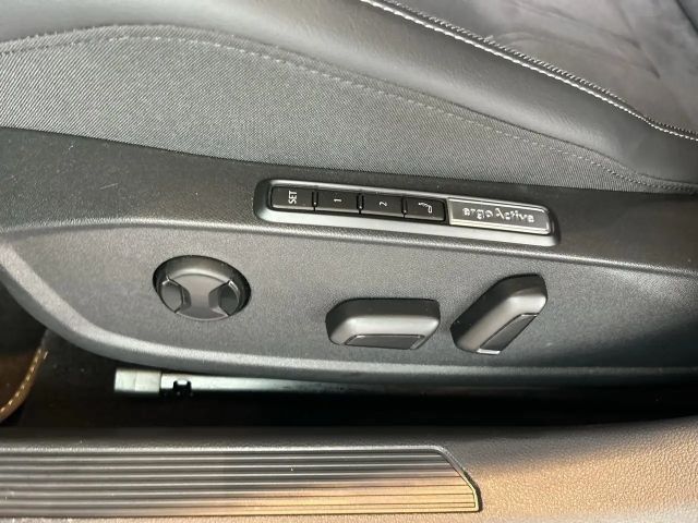 Volkswagen Golf Business Variant