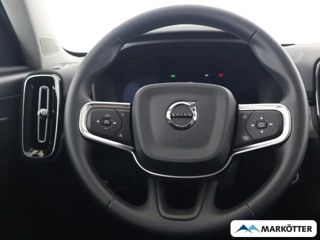 Volvo XC40 Dark Plus