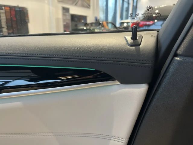 BMW 530 530d Luxury Line Touring xDrive