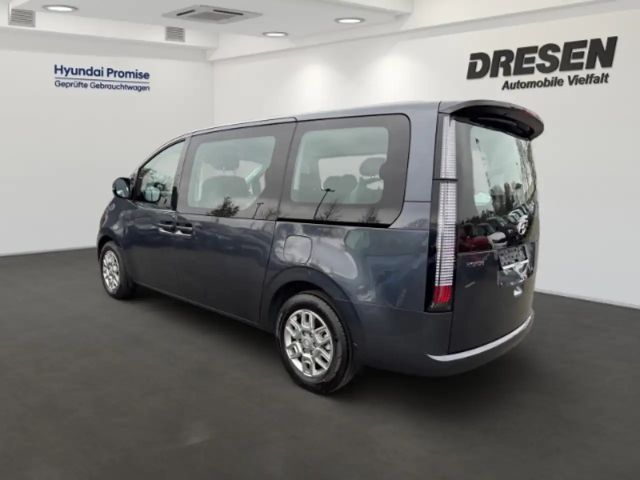 Hyundai Staria Trend