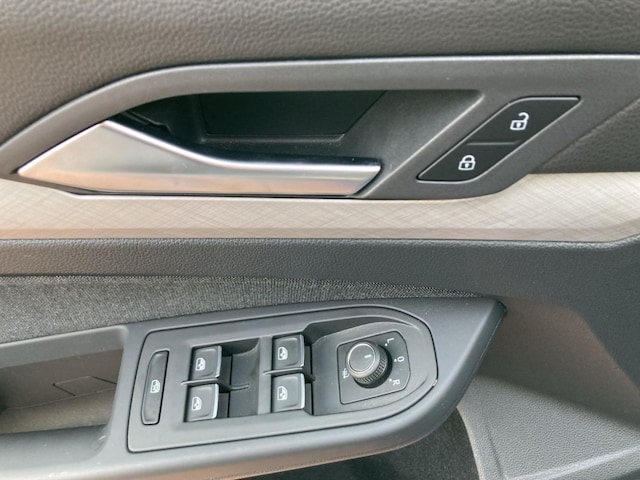 Volkswagen Golf 1.5 TSI DSG Life Variant