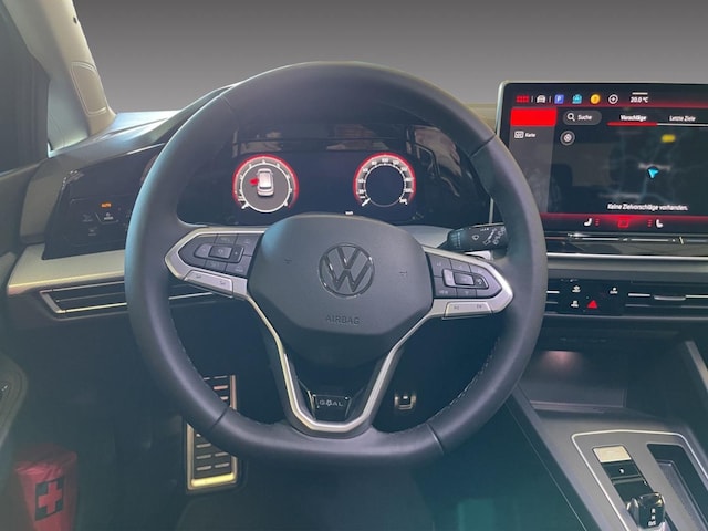 Volkswagen Golf 1.5 eTSI DSG