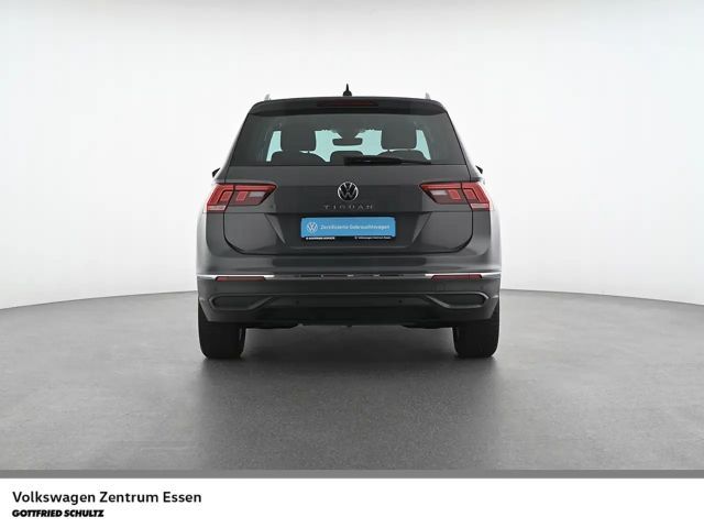 Volkswagen Tiguan Active TSI LED Navi R-Kamera Sitzhzg