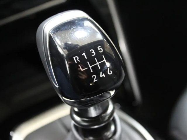 Peugeot 208 Allure Pack PureTech