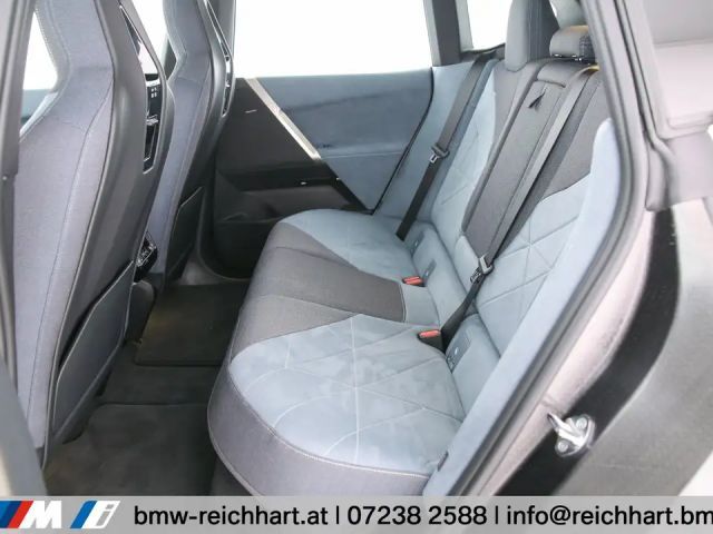 BMW iX xDrive50