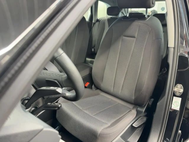 Audi A4 35 TDI S-Line