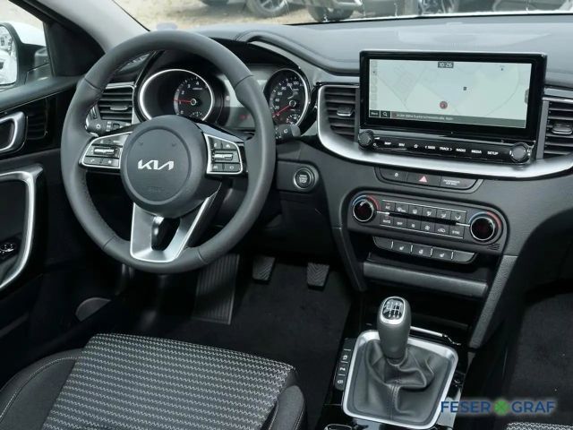 Kia Ceed 1.0T 100 ULTIMATE Navi Tempomat Sitzhzg PDC