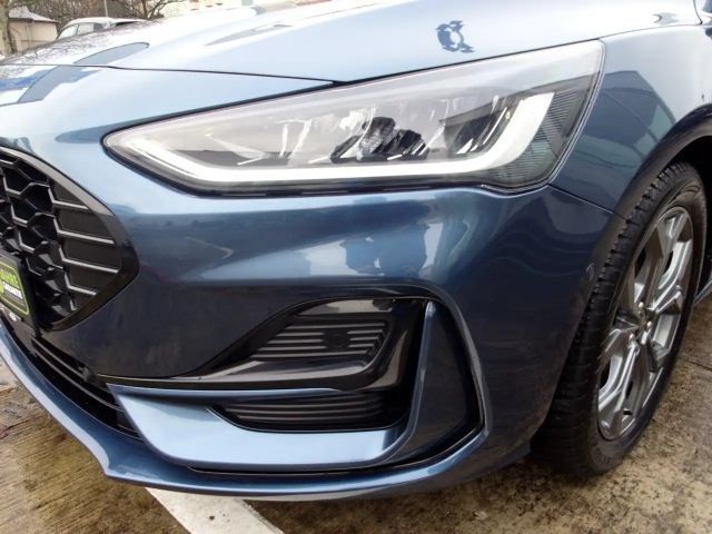 Ford Focus EcoBoost ST Line Wagon