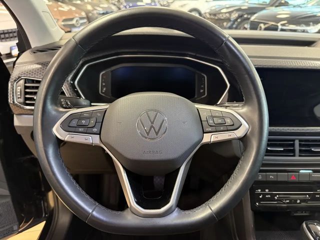 Volkswagen T-Cross Style