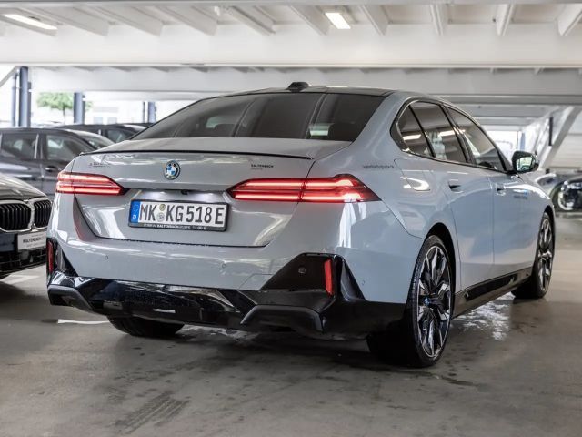 BMW i5 M-Sport Sedan eDrive40