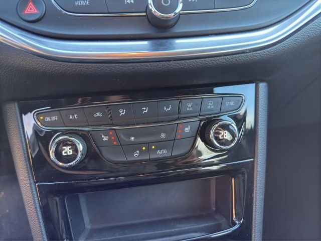 Opel Astra 1.2 Turbo Elegance