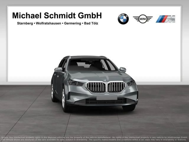 BMW 520 520d M-Sport Touring