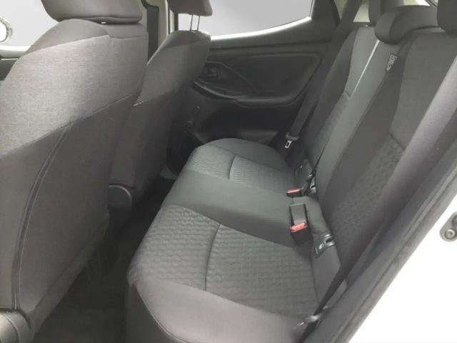 Toyota Yaris 1.0 VVT-i Comfort Hatchback