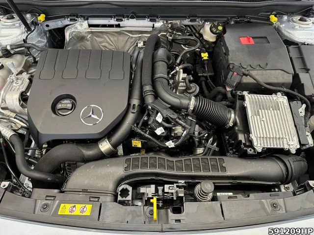 Mercedes-Benz A 200 AMG Line