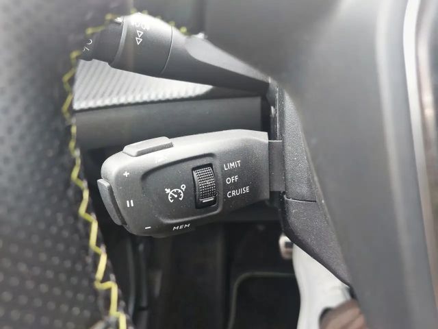 Peugeot E-2008 GT-Line