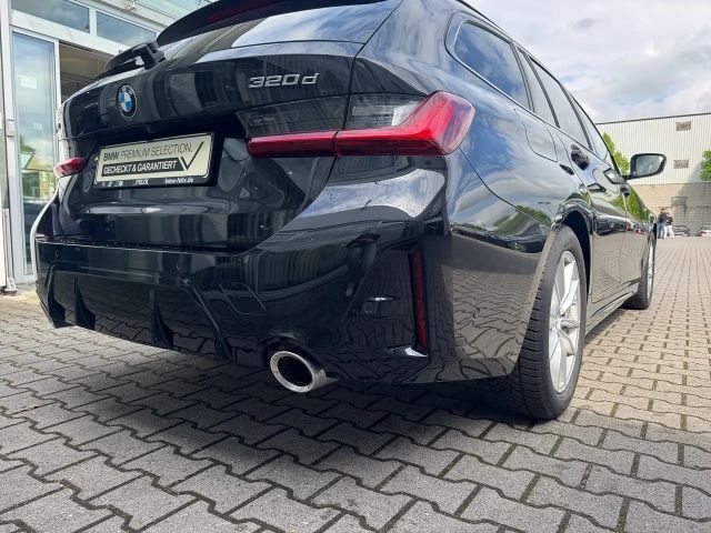 BMW 320 320d M-Sport Touring xDrive