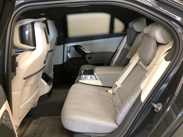 BMW i7 Sedan xDrive60