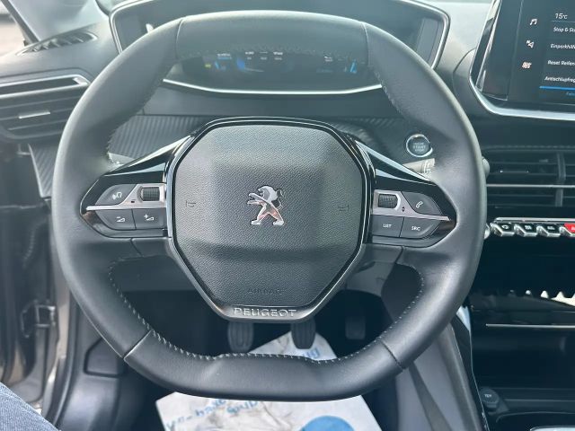 Peugeot 208 Allure Pack