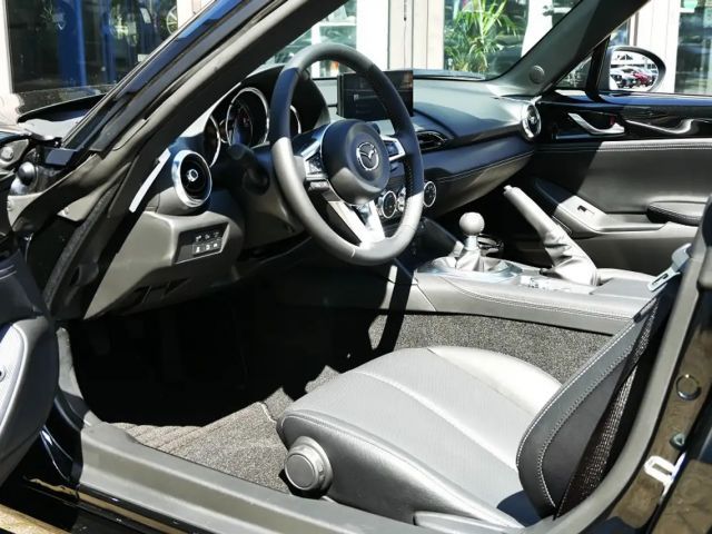 Mazda MX-5 Exclusive-line SkyActiv