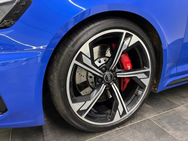 Audi RS4 Avant Quattro