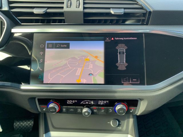 Audi Q3 35 TDI S-Tronic