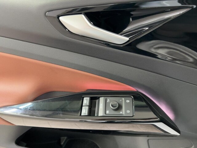 Volkswagen ID.4 Business Performance Pro