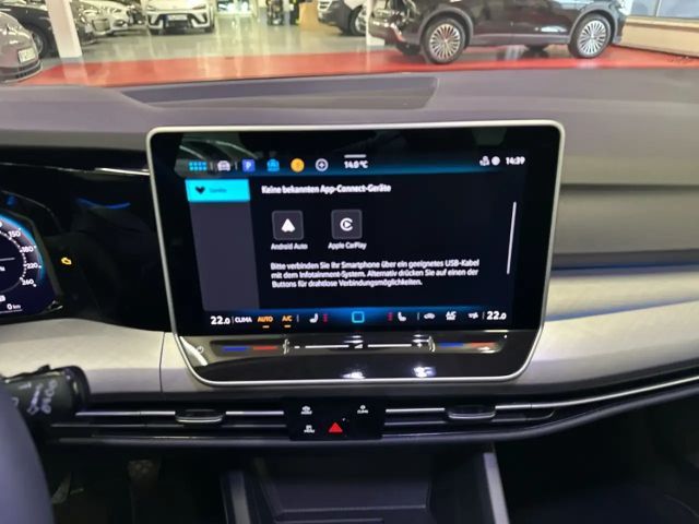 Volkswagen Golf 1.5 TSI Life