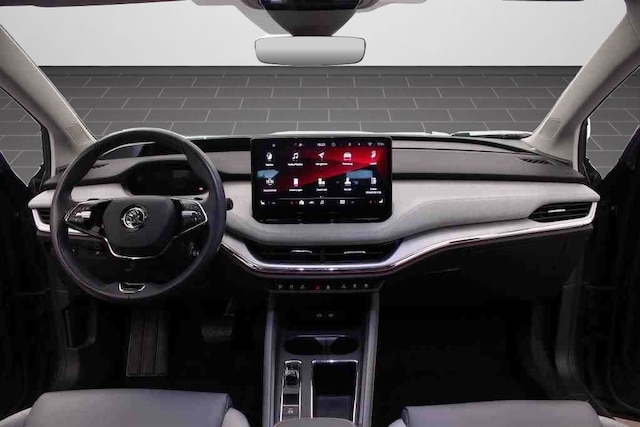 Skoda Enyaq Enyaq iV electric 62kWh RFK/NAVI/LED/Sitzheizung vo./u.v.m.