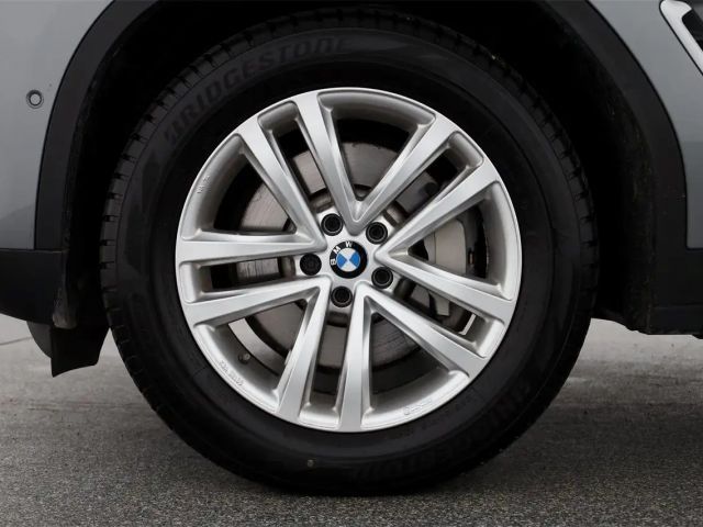 BMW X3 xDrive30e