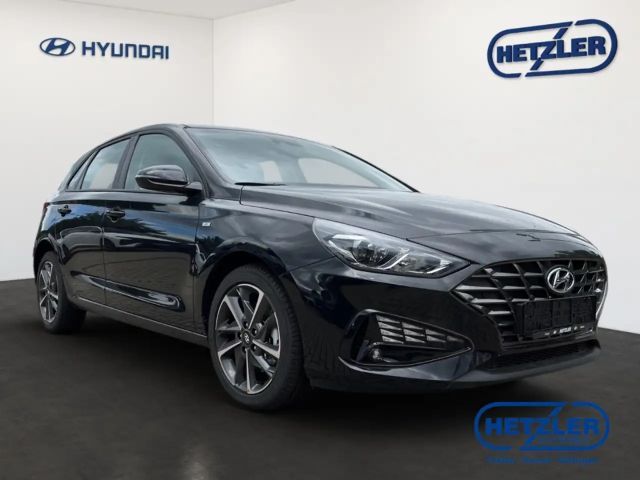 Hyundai i30 Hybrid T-GDi Trend