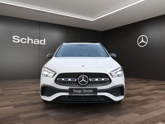 Mercedes-Benz GLA 200 AMG Line