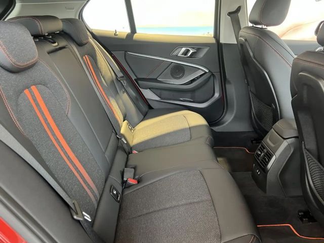 BMW 118 118i Sedan Sport Line