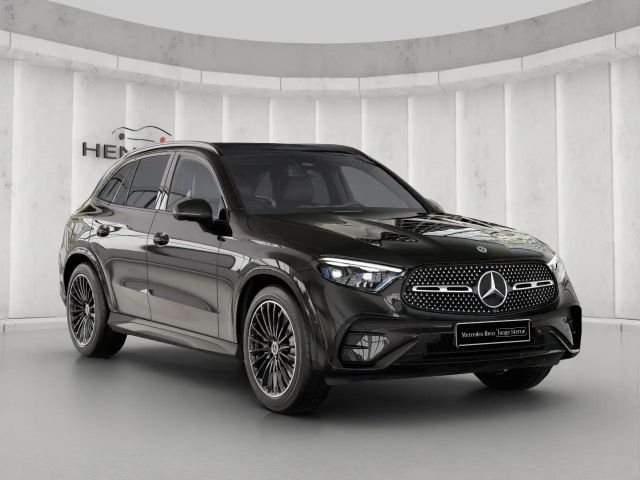 Mercedes-Benz GLC 300 4MATIC AMG Line