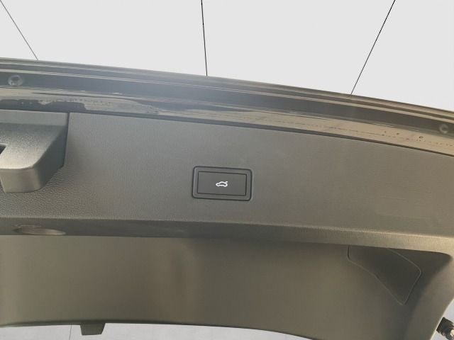 Volkswagen T-Roc 1.5 TSI DSG R-Line