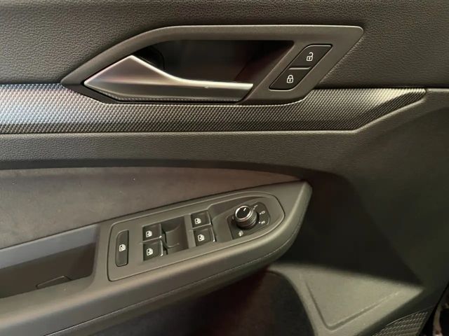 Volkswagen Golf 2.0 TDI DSG R-Line Variant