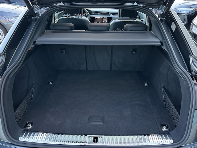 Audi Q8 e-tron 55 Quattro S-Line Sportback