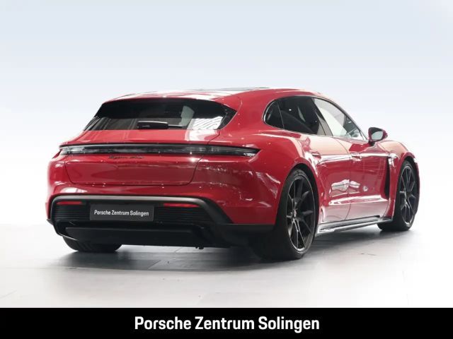 Porsche Taycan GTS Sport Turismo