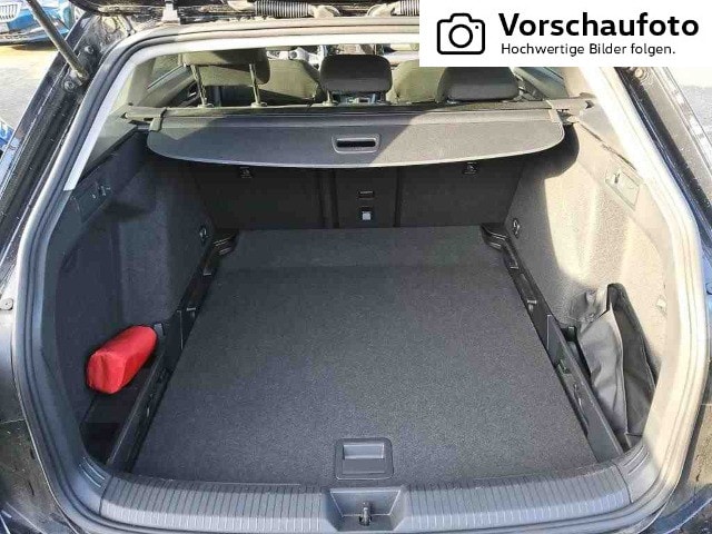 Volkswagen Golf 2.0 TDI DSG Golf VIII Variant