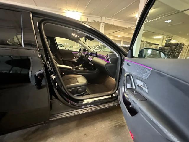 Mercedes-Benz A 200 A 200 d Progressive