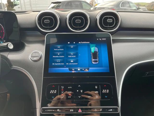 Mercedes-Benz C 220 AVANTGARDE C 220 d Sedan