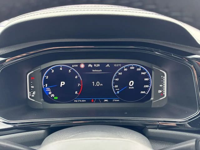 Volkswagen T-Roc IQ.Drive R-Line Style