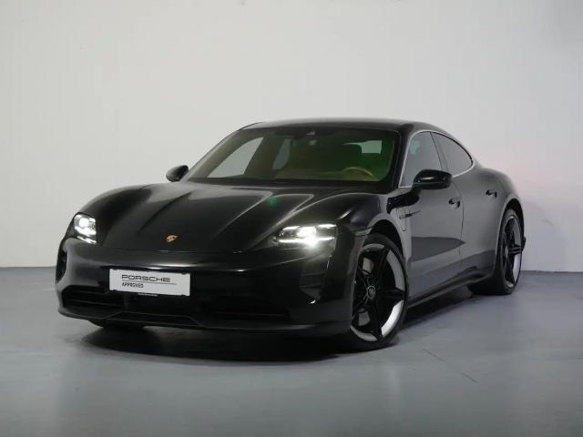Porsche Taycan 4S