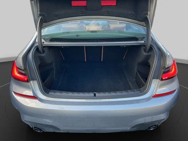 BMW 330 330i M-Sport Sedan