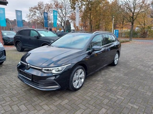 Volkswagen Golf DSG Golf VIII Style Variant