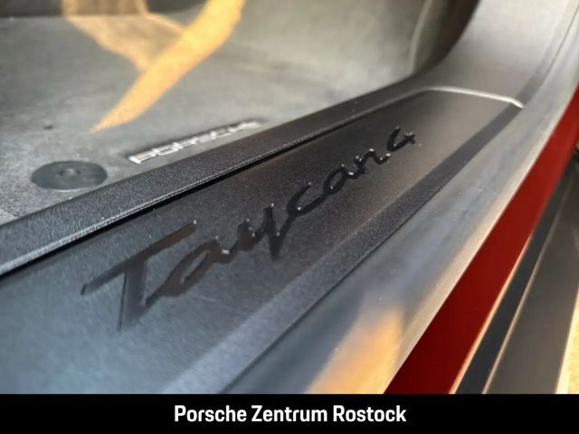 Porsche Taycan 4 Cross Turismo