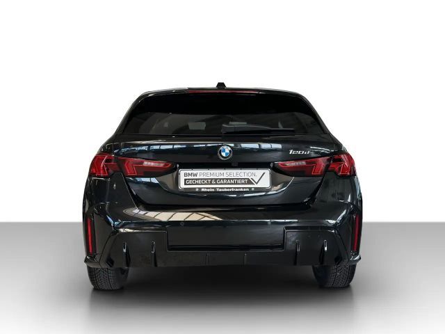 BMW 120 120d M-Sport Sedan