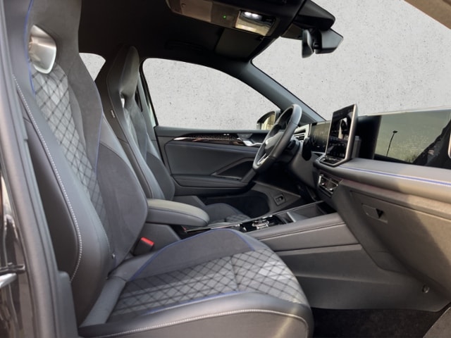 Volkswagen Tiguan 1.5 eTSI DSG R-Line