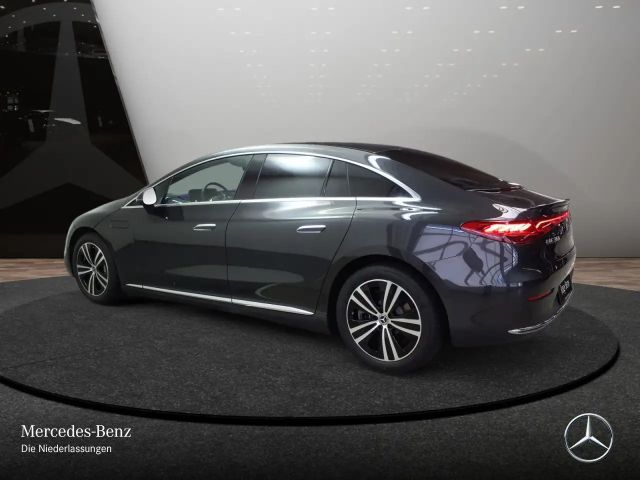 Mercedes-Benz EQE 300 Sedan