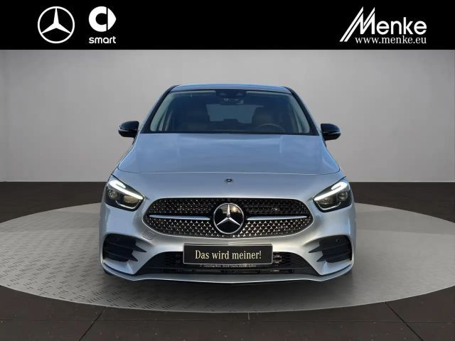 Mercedes-Benz B 220 AMG Line B 220 d Sedan