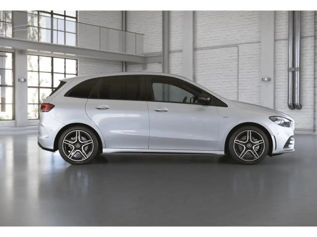 Mercedes-Benz B 200 AMG Line